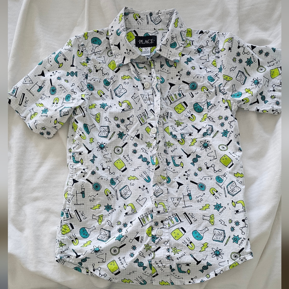 Childrens Place button down short sleeve science shirt size 5/6